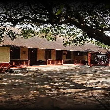 Savoy Village Mahābaleshwar Extérieur photo
