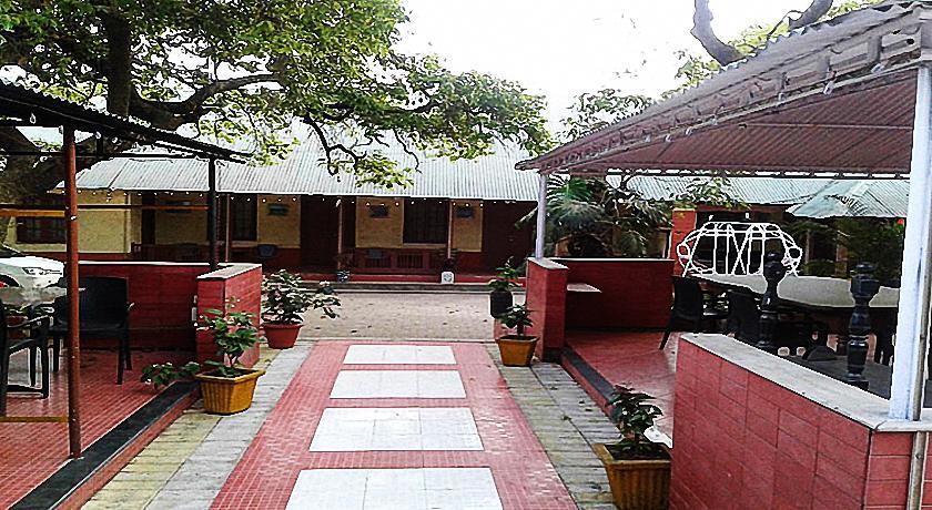 Savoy Village Mahābaleshwar Extérieur photo
